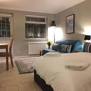 Apartment Addenbrookes Flat 2 Mins Walk Free Private Parking, Cambridge (Cambridgeshire)